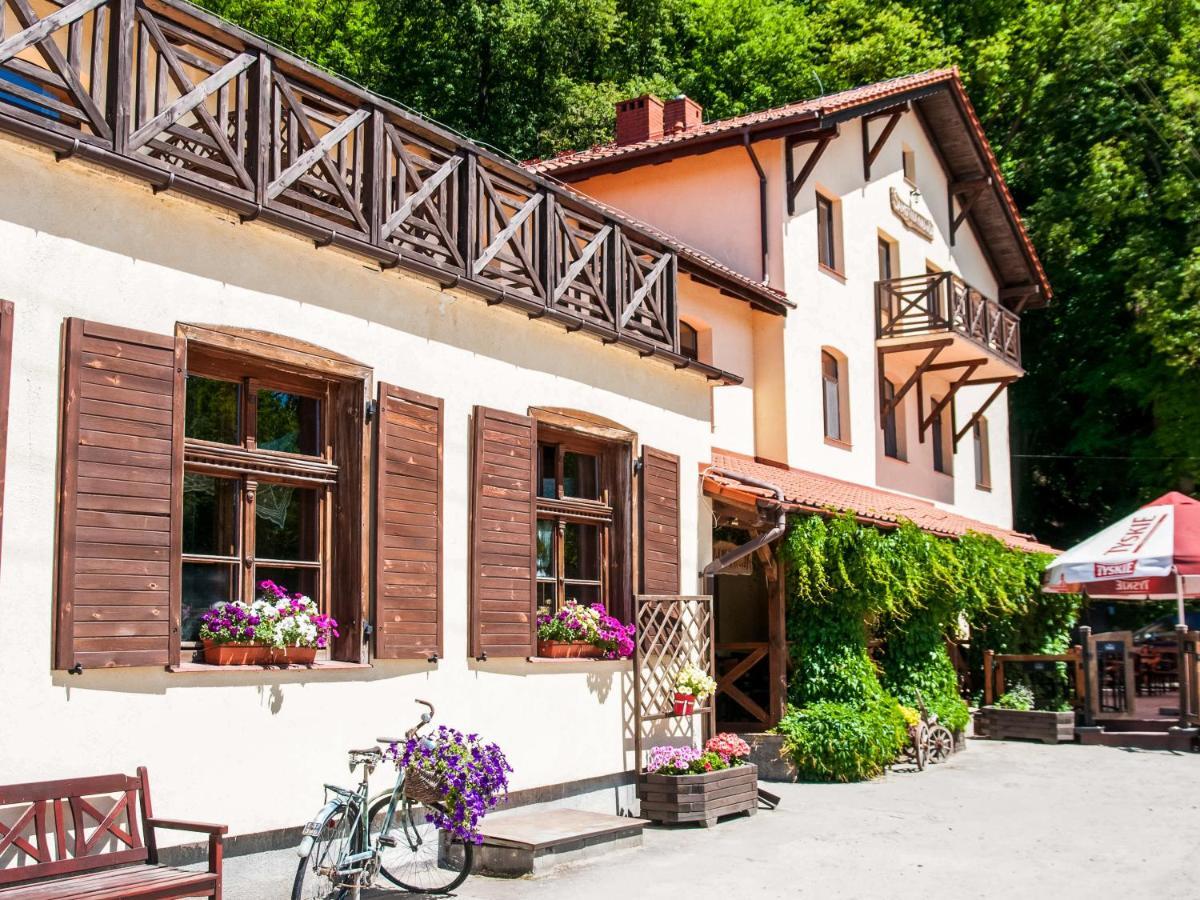 Przystanek Tlen Bed & Breakfast ภายนอก รูปภาพ